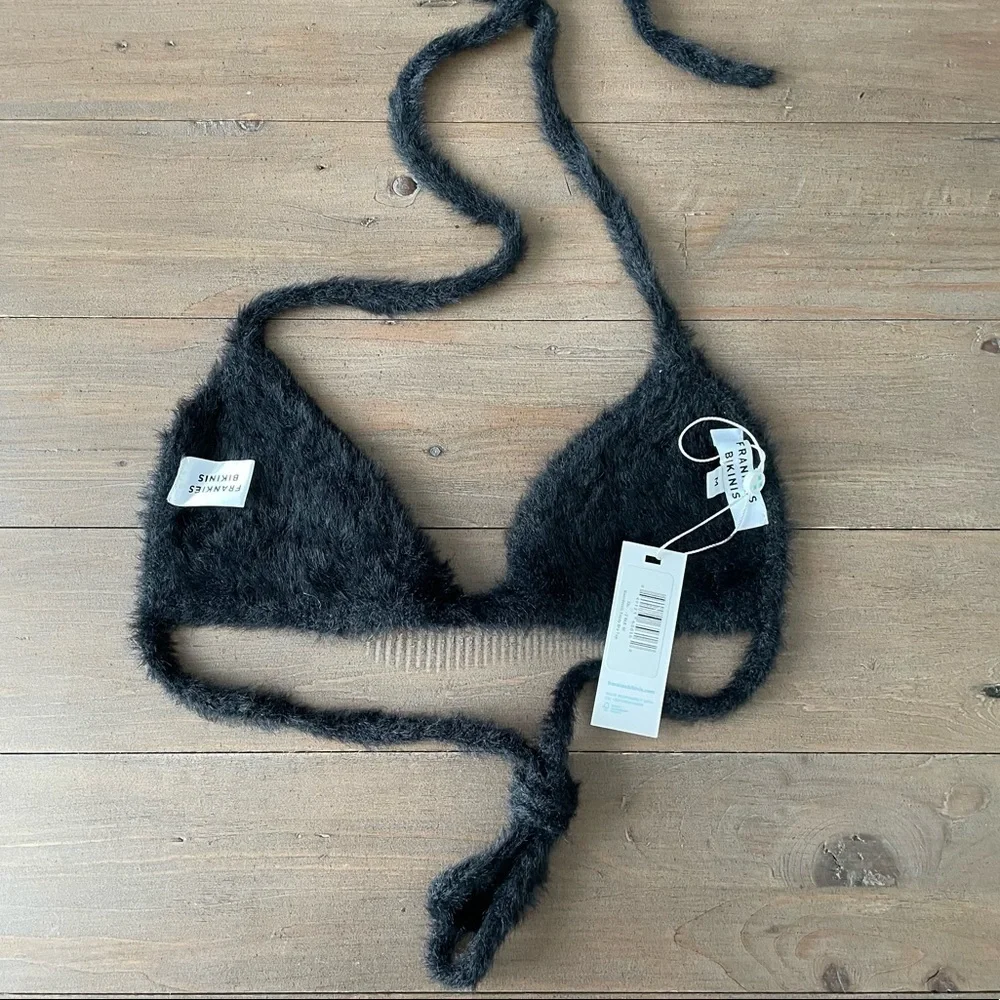 Frankies Bikinis black broadwalk fuzzy bikini top NWT
